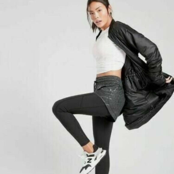 ATHLETA Black Rainier 2 in 1 Tight Leggings Shorts Athleisure Womens - Picture 2 of 10